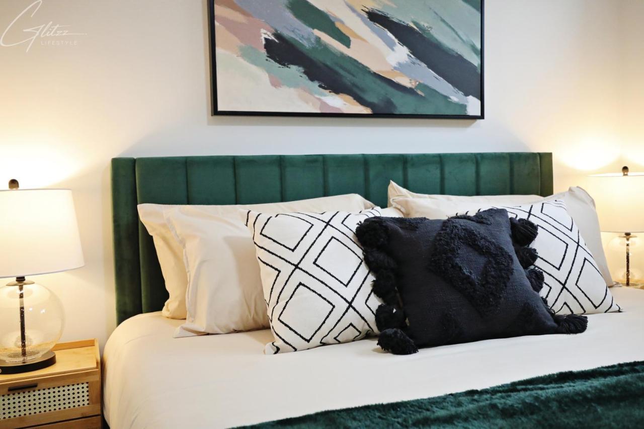 Stylish With King Bed,long Stays,disney+,airport *